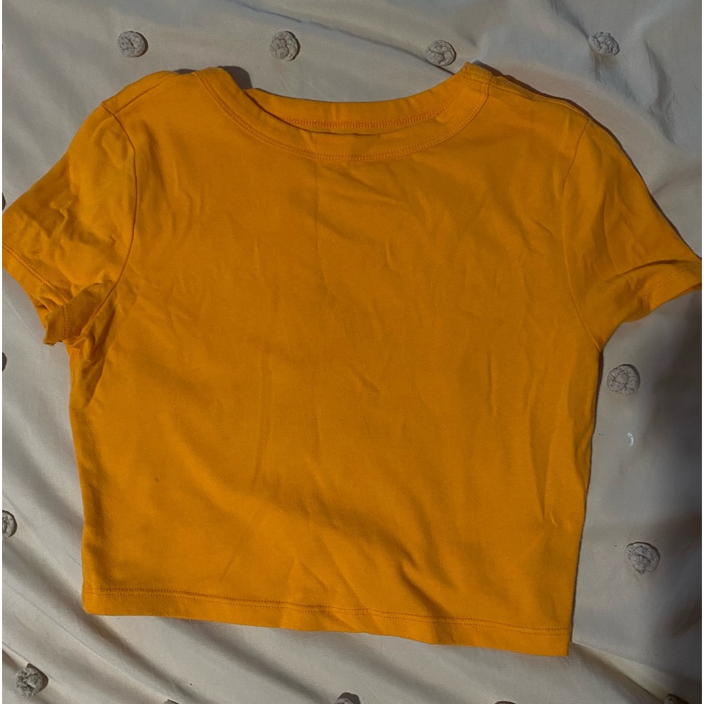 semi cropped top